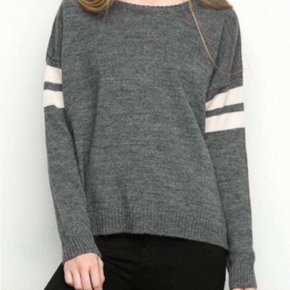 3 for $20 Brandy Melville Grey Varsity Sweater  | Y2K Collegiate Knit
